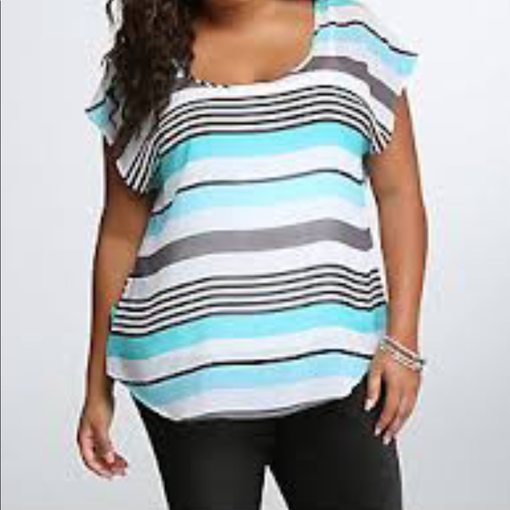 Torrid Stripped chiffon dolman blouse button back blue white black